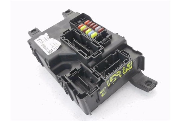 Recambio de centralita para opel corsa d 1.2 referencia OEM IAM 13279900 000292540 28140881 