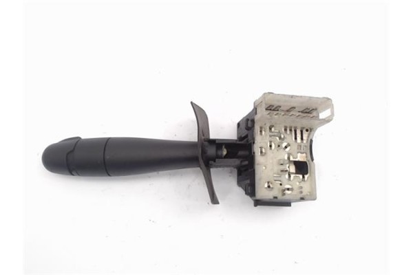 Recambio de mando limpiaparabrisas para renault clio ii fase ii (b/cb0) referencia OEM IAM   