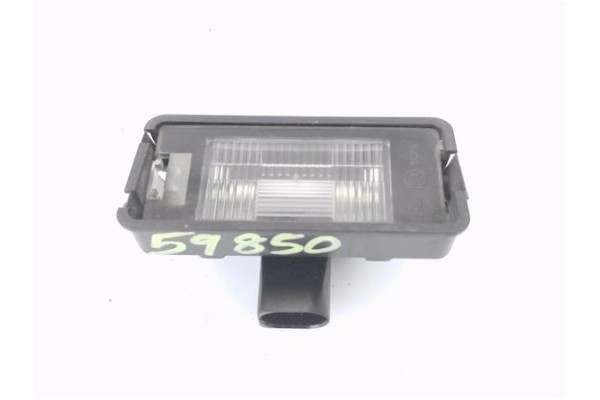 Recambio de piloto matricula para seat ibiza (6l1) 1.9 tdi referencia OEM IAM 5P0943021  