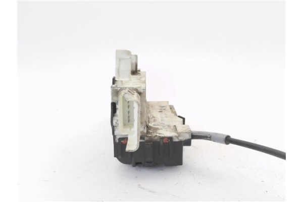 Recambio de cierre electromagnetico delantero izquierdo para citroen c4 coupe 1.6 hdi referencia OEM IAM 9647173980  