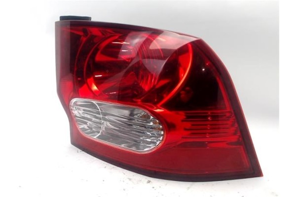 Recambio de piloto trasero derecho para ssangyong actyon 2.0 200 xdi referencia OEM IAM 8360231014  