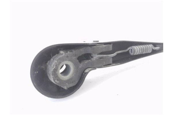 Recambio de brazo limpiaparabrisas trasero para volkswagen polo iii berlina (6n2) 1.4 conceptline referencia OEM IAM 6N0955707  