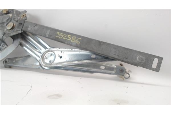 Recambio de mecanismo elevalunas delantero derecho para bmw serie 3 coupe (e36) referencia OEM IAM 62628360  