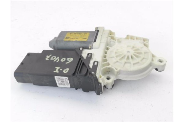 Recambio de motor elevalunas delantero izquierdo para volkswagen golf iv berlina (1j1) 1.8 t referencia OEM IAM 1C1959801A  