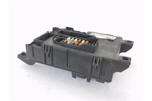 Recambio de centralita para opel corsa d 1.2 referencia OEM IAM 13279900 000292540 28140881 