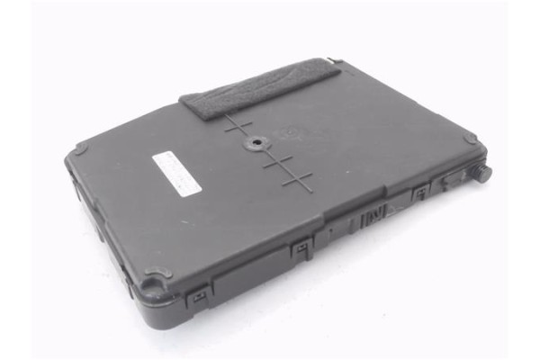 Recambio de caja fusibles/rele para renault megane ii (bm0/1_, cm0/1_) 1.9 dci referencia OEM IAM 8200306435 8200280945 