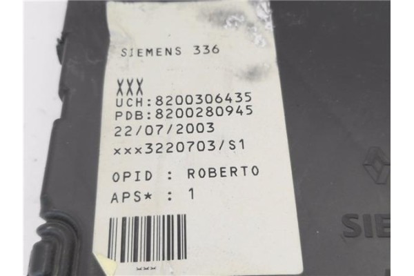 Recambio de caja fusibles/rele para renault megane ii (bm0/1_, cm0/1_) 1.9 dci referencia OEM IAM 8200306435 8200280945 