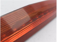 Recambio de luz central de freno para opel zafira 1.9 cdti referencia OEM IAM 13252463 555461589 