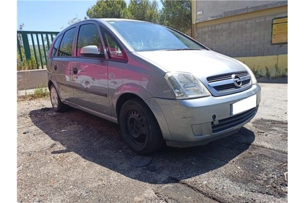 opel meriva del año 2004
