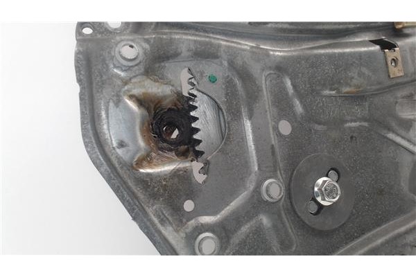 Recambio de mecanismo elevalunas delantero derecho para bmw serie 3 coupe (e36) referencia OEM IAM 62628360  