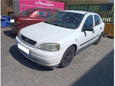 opel astra g berlina del año 2001