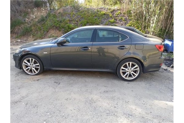lexus is ii (_xe2_) del año 2007