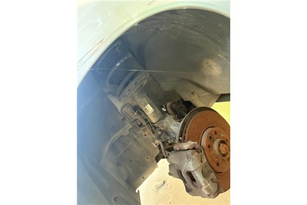 Recambio de protector pase rueda delantero izquierdo para saab 9-3 familiar 1.9 tid referencia OEM IAM   