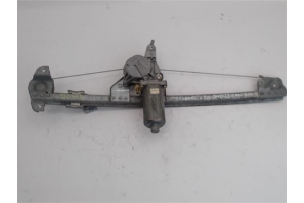 Recambio de elevalunas electrico trasero derecho para mercedes-benz clase c (bm 202) berlina referencia OEM IAM   