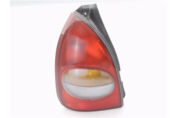 Recambio de piloto trasero izquierdo para hyundai lantra familiar (rd) 1.6 16v referencia OEM IAM 9240129910 92401299 