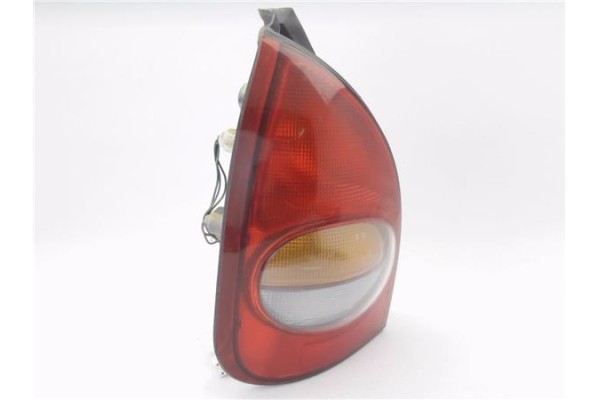 Recambio de piloto trasero izquierdo para hyundai lantra familiar (rd) 1.6 16v referencia OEM IAM 9240129910 92401299 