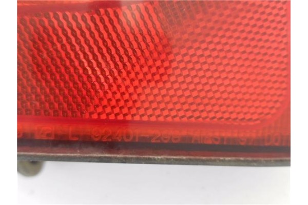 Recambio de piloto trasero izquierdo para hyundai lantra familiar (rd) 1.6 16v referencia OEM IAM 9240129910 92401299 