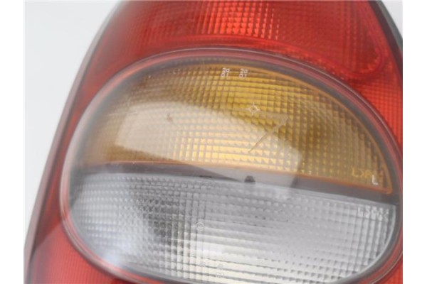 Recambio de piloto trasero izquierdo para hyundai lantra familiar (rd) 1.6 16v referencia OEM IAM 9240129910 92401299 