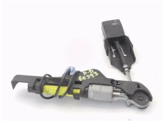 Recambio de anclaje cinturon delantero derecho para citroen c2 1.4 hdi referencia OEM IAM 9639873877 TRW33022955 