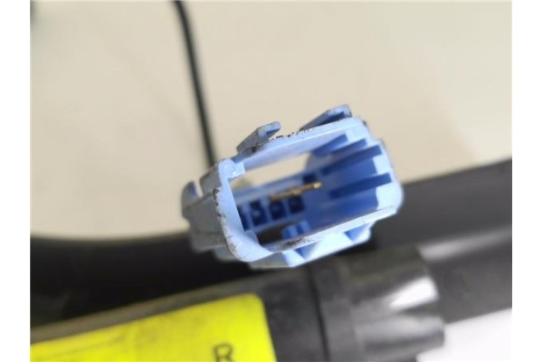 Recambio de anclaje cinturon delantero derecho para citroen c2 1.4 hdi referencia OEM IAM 9639873877 TRW33022955 