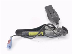 Recambio de anclaje cinturon delantero izquierdo para citroen c2 1.4 hdi referencia OEM IAM 9640678877 TRW33022955 