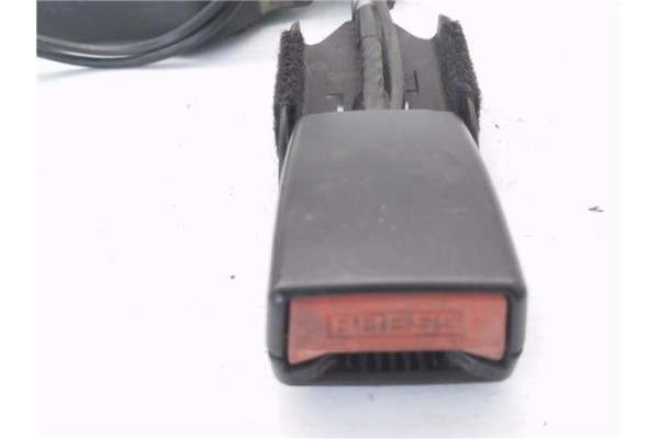 Recambio de anclaje cinturon delantero izquierdo para citroen c2 1.4 hdi referencia OEM IAM 9640678877 TRW33022955 