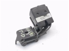 Recambio de anclaje cinturon trasero derecho para renault clio ii fase i (b/cb0) 1.4 alize referencia OEM IAM 8200684043 7790432