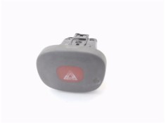 INTERRUPTOR LUCES EMERGENCIA 252903199R 421820B 