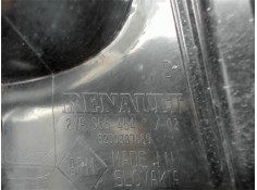 Recambio de piloto trasero derecho para renault twingo ii 1.2 authentique referencia OEM IAM 8200387889  