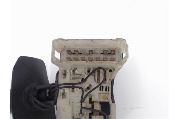 Recambio de mando limpiaparabrisas para renault clio ii fase ii (b/cb0) referencia OEM IAM   