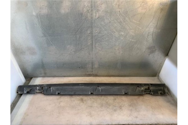 Recambio de spoiler talonera lat. izquierda para opel corsa c 1.2 twinport referencia OEM IAM   