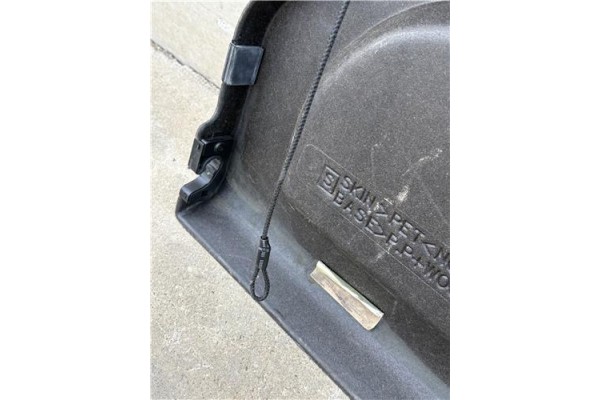 Recambio de bandeja trasero para hyundai i10 (ia) 1.0 classic referencia OEM IAM 85930B9000PYN  