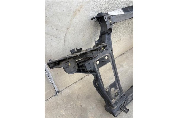 Recambio de frente delantero para hyundai i10 (ia) 1.0 classic referencia OEM IAM 64101B9000  