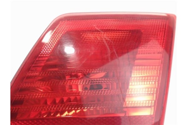 Recambio de piloto porton trasero derecho para saab 9-3 berlina 1.9 tid referencia OEM IAM 12785764 25480204 