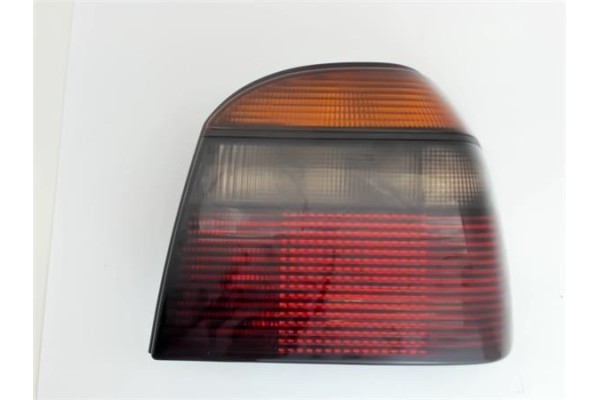 Recambio de piloto trasero derecho para volkswagen golf iii (1h1) 1.9 tdi referencia OEM IAM 1H6945257  