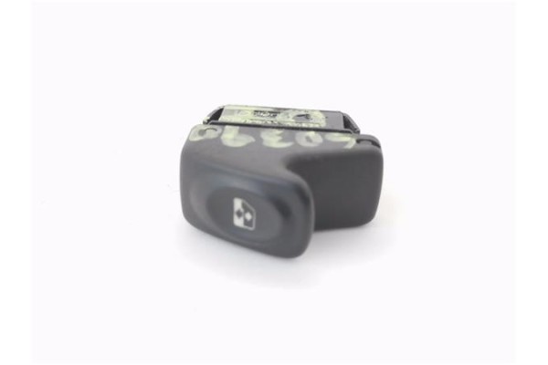 Recambio de mando elevalunas delantero izquierdo para renault clio ii fase i (b/cb0) 1.4 alize referencia OEM IAM 7700429999 429