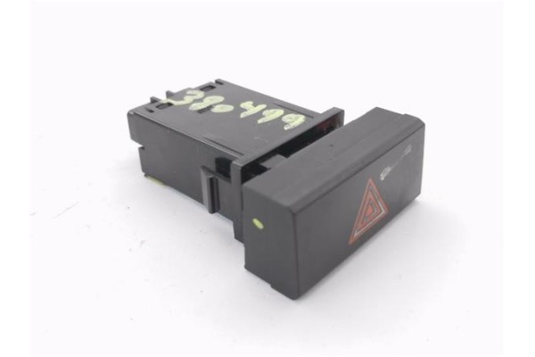 Recambio de interruptor luces emergencia para hyundai i10 (ia) 1.0 classic referencia OEM IAM 299130180 93790B41004X 
