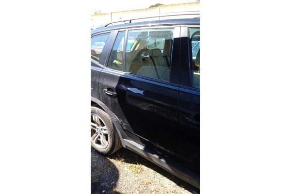 Recambio de puerta trasero derecha para bmw serie x3 (e83) 3.0i referencia OEM IAM   
