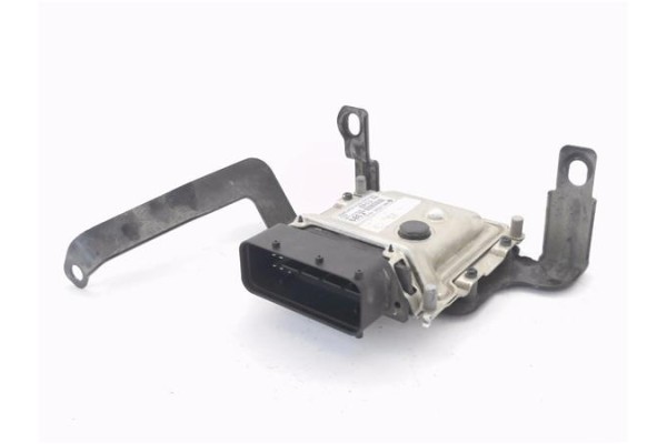 Recambio de centralita para hyundai i10 (ia) 1.0 classic referencia OEM IAM 3911504389 1038407763 