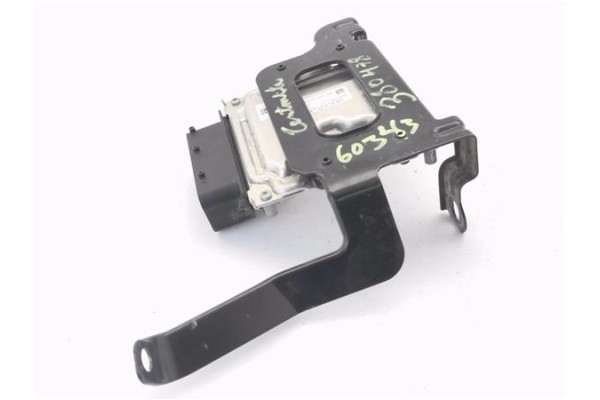 Recambio de centralita para hyundai i10 (ia) 1.0 classic referencia OEM IAM 3911504389 1038407763 