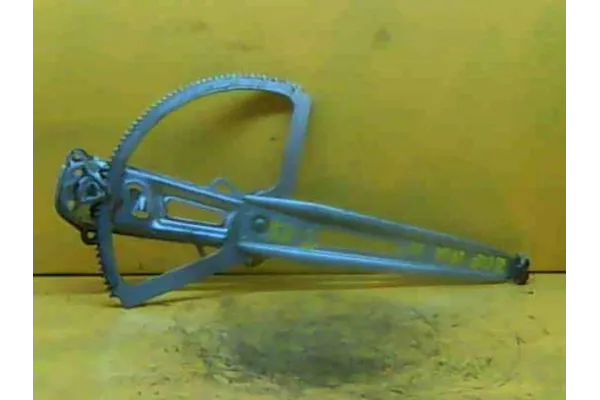 Recambio de elevalunas manual trasero izquierdo para opel zafira a 2.0 dti 16v referencia OEM IAM 90579503  