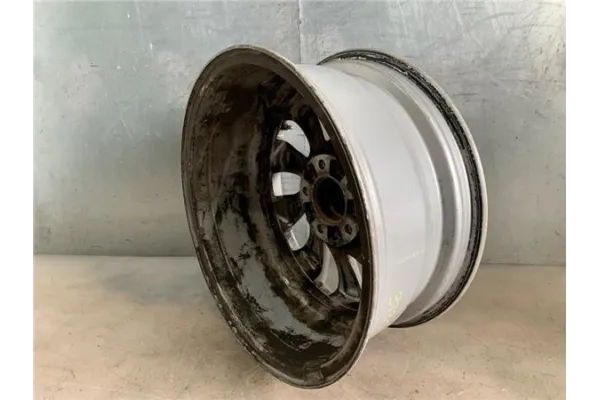 Recambio de llanta para bmw serie 1 berlina 5p (f20) 2.0 116d referencia OEM IAM 36116787929  