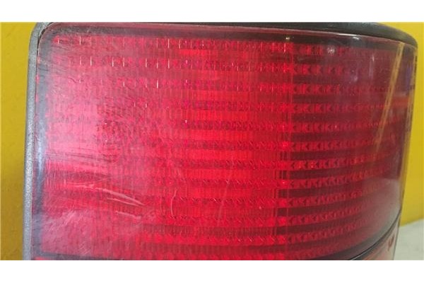 Recambio de piloto trasero izquierdo para renault r 21 nevada (k48) 2.1 turbo-d familiale referencia OEM IAM E21194  