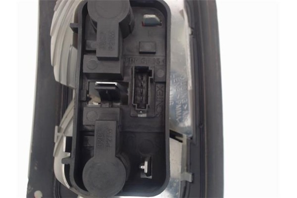 Recambio de piloto porton trasero derecho para saab 9-3 berlina 1.9 tid referencia OEM IAM 12785764 25480204 