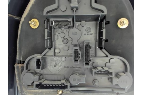Recambio de piloto trasero derecho para volkswagen golf iii (1h1) 1.9 tdi referencia OEM IAM 1H6945257  