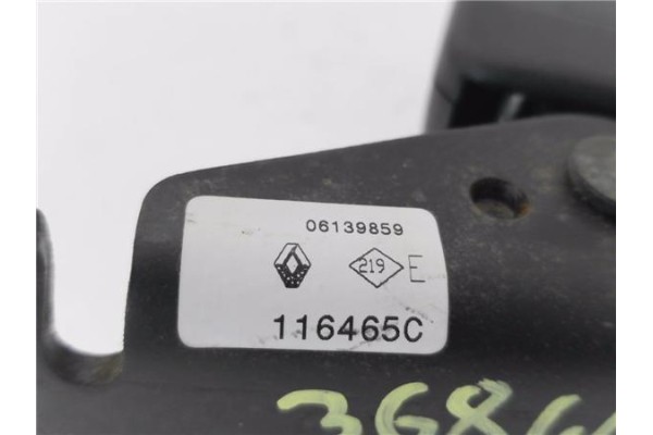 Recambio de anclaje cinturon trasero derecho para renault megane ii (bm0/1_, cm0/1_) 2.0 16v (bm0u, cm0u) referencia OEM IAM 061