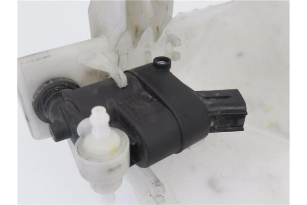 Recambio de deposito limpiaparabrisas para hyundai i10 (ia) 1.0 classic referencia OEM IAM 98610B9010 98620B9010 
