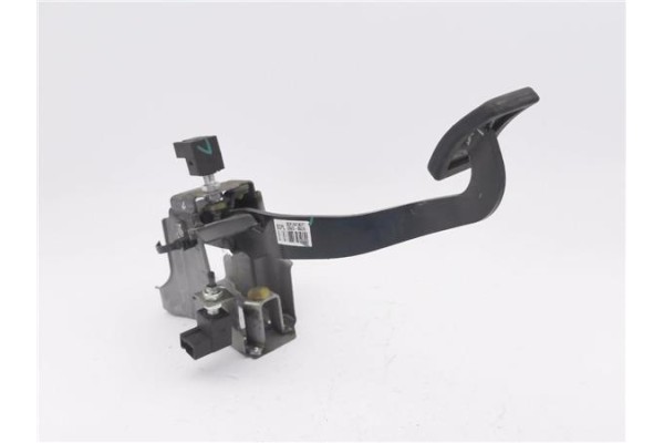 Recambio de pedal embrague para hyundai i10 (ia) 1.0 classic referencia OEM IAM 32802B9000  