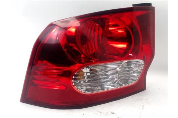 Recambio de piloto trasero izquierdo para ssangyong actyon 2.0 200 xdi referencia OEM IAM 8360131014  