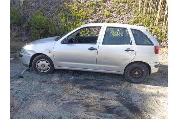 seat ibiza (6k1) del año 2000